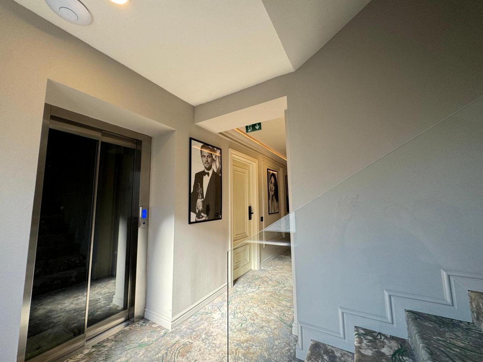 Cosmopolita Boutique Hotel Тимишоара Экстерьер фото
