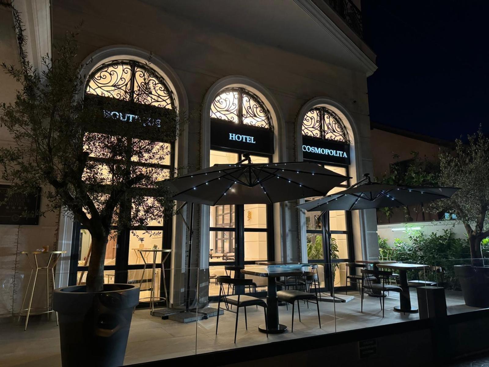 Cosmopolita Boutique Hotel Тимишоара Экстерьер фото