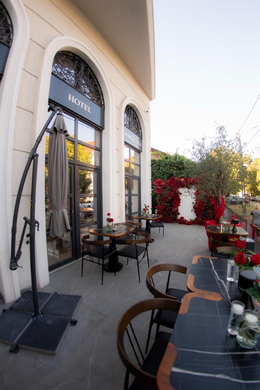 Cosmopolita Boutique Hotel Тимишоара Экстерьер фото