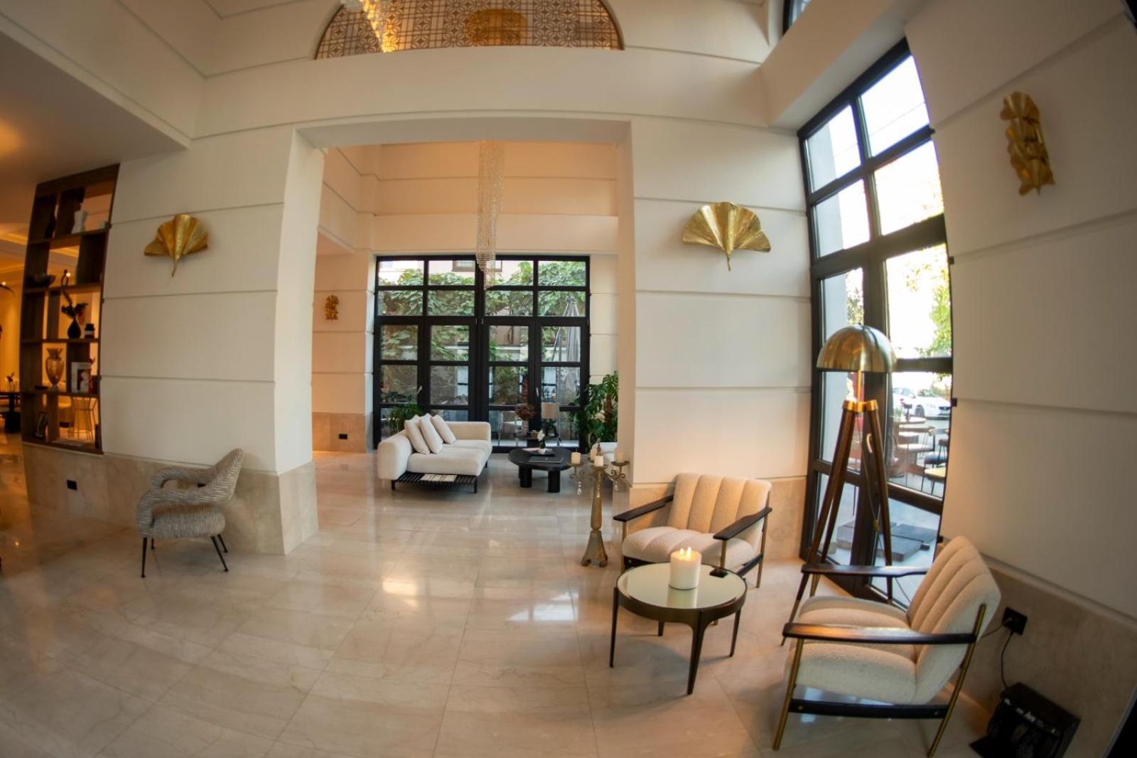 Cosmopolita Boutique Hotel Тимишоара Экстерьер фото